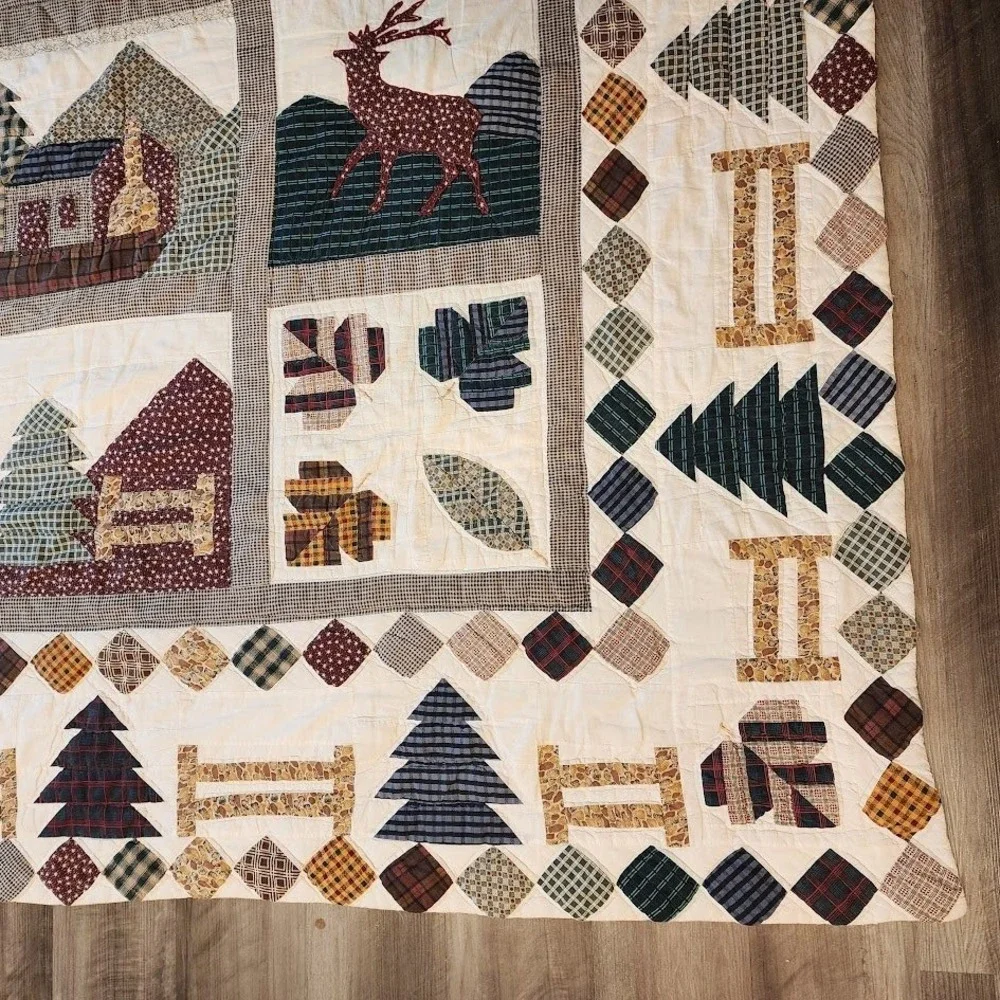 VINTAGE Handmade‎ Rustic Lodge Moose Bear Pine Tree Patchwork Cabin Quilt 80x80
